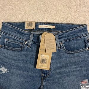 Brand NEW Levi’s 711 Skinny W26 x L28 original price $69.50